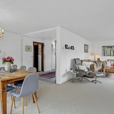 4 Bedroom Lovely In * Frederikshavn