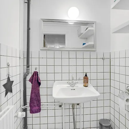4 Bedroom Lovely In *