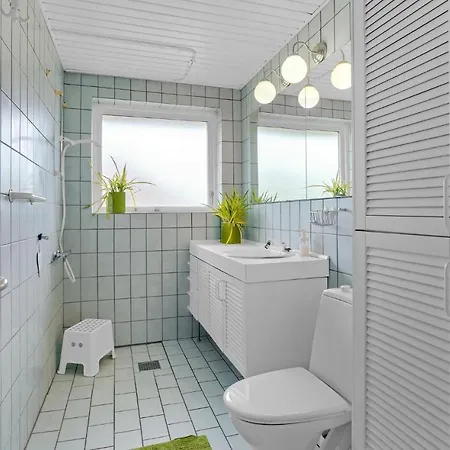 4 Bedroom Lovely In Holiday home Frederikshavn